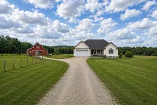 316 S Monmouth Rd, Monmouth, ME 04259 - Photo 1