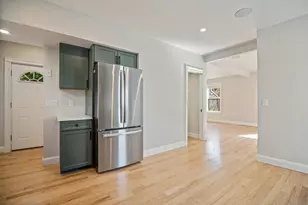 29A Pine St, Portland, ME 04102 - Photo 10