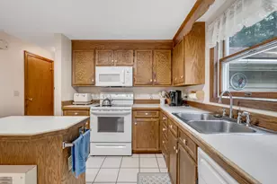 6 Hidden Creek, Standish, ME 04084 - Photo 2