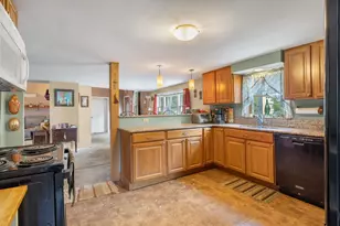 146 Anthoine St, South Portland, ME 04106 - Photo 10