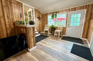 11 Highland Dr, Sidney, ME 04330 - Photo 4