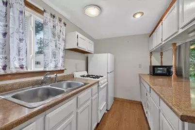 4 Ivy Avenue, Old Orchard Beach, ME 04064 - Photo 30