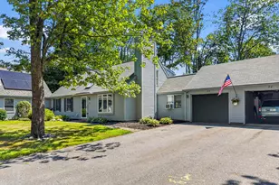 73 Willow Grove Rd, Brunswick, ME 04011 - Photo 2