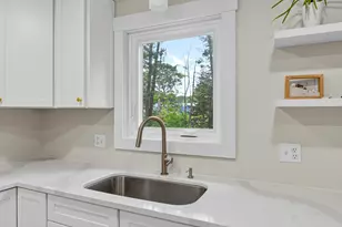 73 Willow Grove Rd, Brunswick, ME 04011 - Photo 8