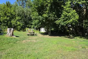8 Hillside St, Baileyville, ME 04694 - Photo 2
