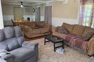 8 Hillside St, Baileyville, ME 04694 - Photo 10
