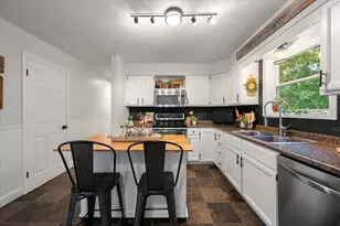 71 Dartmouth St, Bangor, ME 04401 - Photo 10