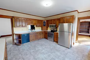 65 Jefferson St, Lewiston, ME 04240 - Photo 4