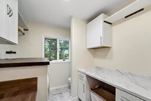 227 Mechanic St, Camden, ME 04843 - Photo 16