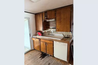 98 Main Street, Hartland, ME 04943 - Photo 6