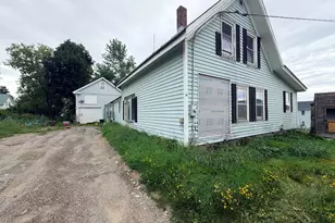 98 Main St, Hartland, ME 04943 - Photo 2