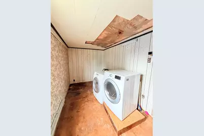 98 Main Street, Hartland, ME 04943 - Photo 14