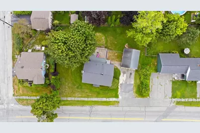 139 South Avenue, Lewiston, ME 04240 - Photo 4