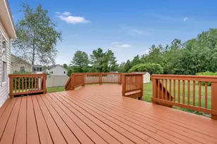 4 Misty Meadows Dr, Biddeford, ME 04005 - Photo 2