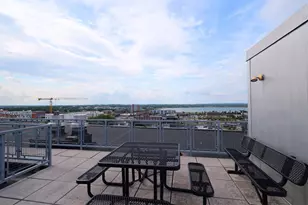 21 Chestnut St, Portland, ME 04101 - Photo 2