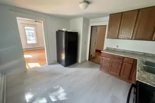 44 Pine St, Paris, ME 04281 - Photo 4