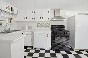 446 Lewiston Rd, Gardiner, ME 04345 - Photo 26