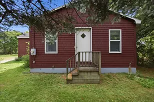 446 Lewiston Rd, Gardiner, ME 04345 - Photo 2