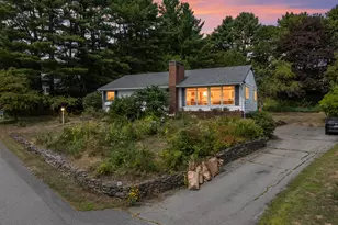 15 Mayflower Rd, Hallowell, ME 04347 - Photo 1