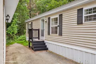 39 Cressy Ave, Glenburn, ME 04401 - Photo 40