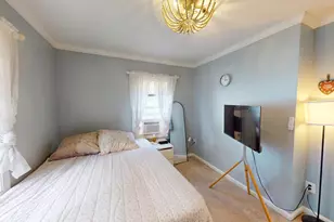 59 Lafayette St, Lewiston, ME 04240 - Photo 8
