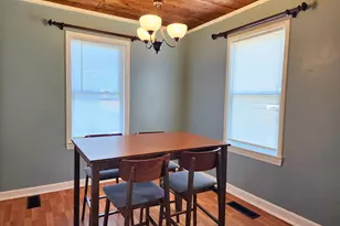 271 S Main St, Auburn, ME 04210 - Photo 12