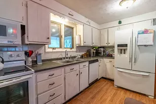 238 Sullivan Rd, Greene, ME 04236 - Photo 4