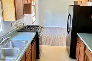 201 Medomak Rd, Bremen, ME 04551 - Photo 6