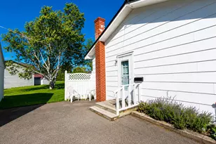 348 Sweden St, Caribou, ME 04736 - Photo 2