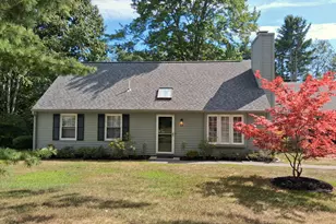 53 Willow Grove Rd, Brunswick, ME 04011 - Photo 2