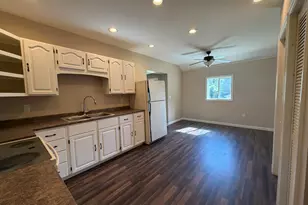 281 Foxcroft Rd, Houlton, ME 04730 - Photo 2