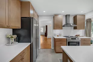 201 Clyde Rd, Bangor, ME 04401 - Photo 14