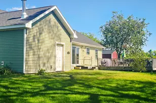 556 Stream Rd, Winterport, ME 04496 - Photo 10