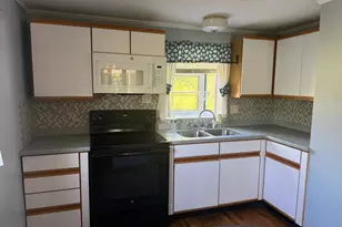 1027 Main St, Palmyra, ME 04965 - Photo 6