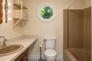 35 Chestnut St, Rockland, ME 04841 - Photo 26