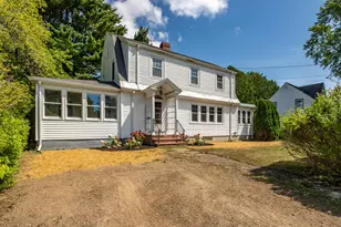 35 Chestnut St, Rockland, ME 04841 - Photo 8