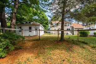 35 Chestnut St, Rockland, ME 04841 - Photo 10