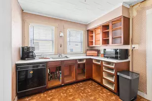 436 Woodford St, Portland, ME 04103 - Photo 12