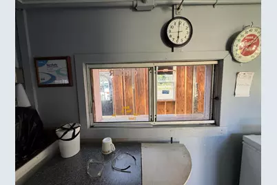 69 Main Street, East Millinocket, ME 04430 - Photo 10