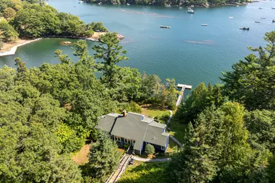 18 Crest Avenue, Boothbay Harbor, ME 04538 - Photo 4