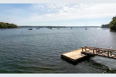 18 Crest Avenue, Boothbay Harbor, ME 04538 - Photo 6