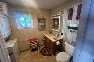 101 Lk Vw Ln, T1 R9 Wels, ME 04462 - Photo 32