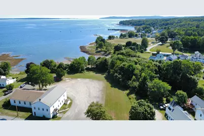 69 E Main Street, Searsport, ME 04974 - Photo 2
