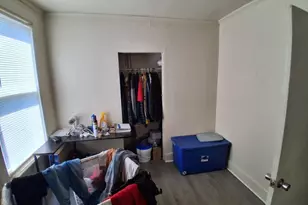 253 Lincoln St, Lewiston, ME 04240 - Photo 12