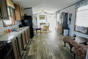 416 Kelley, Millinocket, ME 04462 - Photo 12