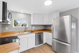 498 Washington St, Bath, ME 04530 - Photo 14