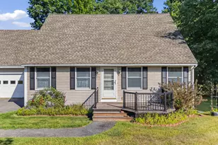 25 Munn Dr, Hermon, ME 04401 - Photo 4