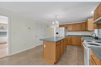 25 Munn Drive, Hermon, ME 04401 - Photo 10