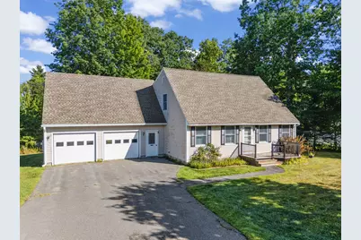 25 Munn Drive, Hermon, ME 04401 - Photo 2