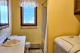 7 Meadow View Ln, Winslow, ME 04901 - Photo 10